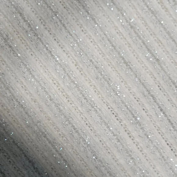 Max Studio Home Throw - Picture 3 of 11